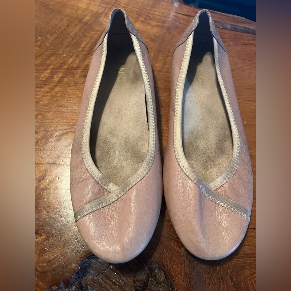 Vionic Caroll Leather Ballet Flats Size 11